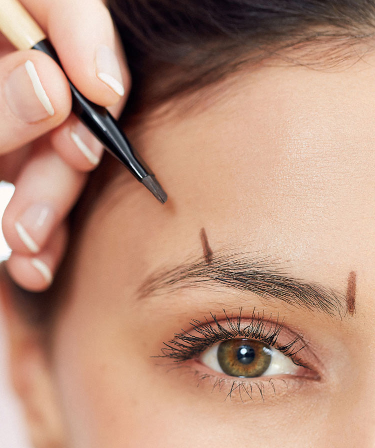 Cejas Perfectas en Minutos 3D – Con efecto natural ✨